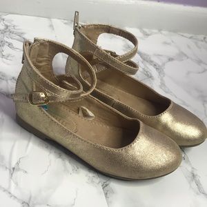 Gold ballet flats